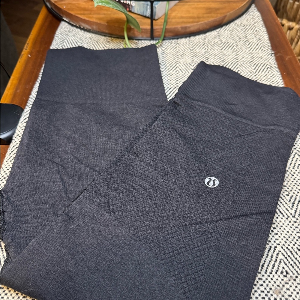 Lululemon Black Capri Leggings